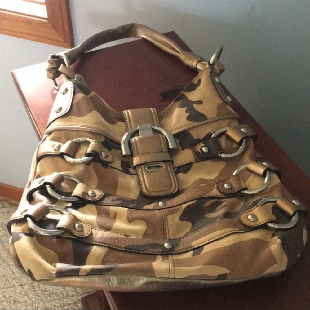 B. Makowsky purse